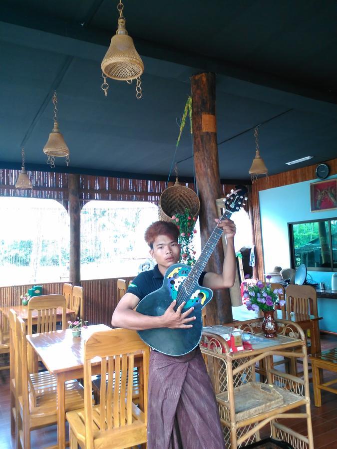 Soe Ko Ko Beach House y Restaurante Ngwesaung Exterior foto
