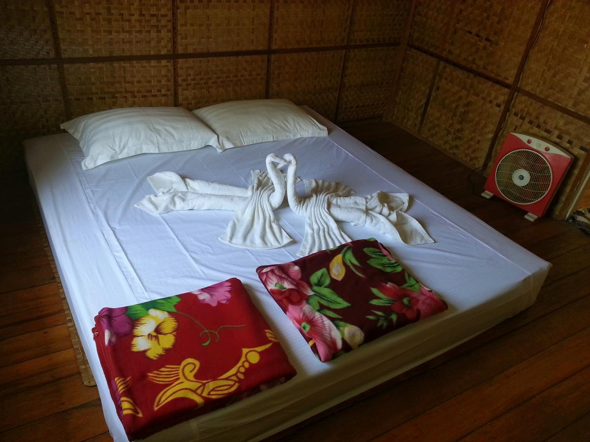 Soe Ko Ko Beach House y Restaurante Ngwesaung Exterior foto